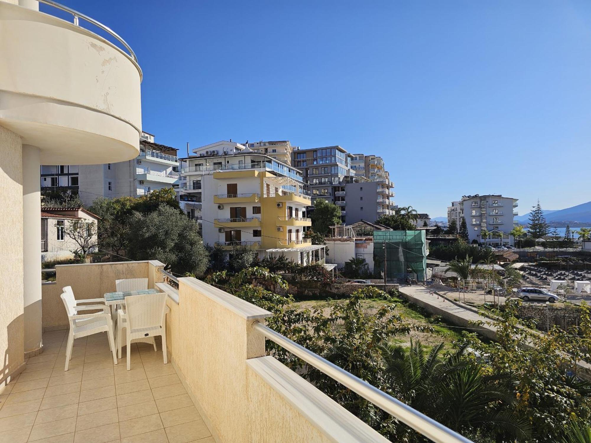 Svein Apartment Saranda Extérieur photo